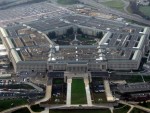 ИЗЈЕДНАЧИЛИ НОВИНАРЕ И ТЕРОРИСТЕ: Пентагон дозволио војницима да пуцају на новинаре