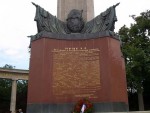 ОСЛОБОДИЛИ ИХ ОД ХИТЛЕРА: Оскрнављен споменик руским војницима у Бечу!