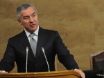 БРАТИСЛАВА: Ђукановић тврди да би већина у Црној Гори на референдуму била за улазак у НАТО