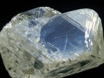 КАМЧАТКА: Пронађен нови тип дијаманта у замрзнутој лави вулкана Толбачик