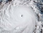 СУПЕРТАЈФУН: „Највећа олуја на свету ове године“ опустошила Пацифик, а сада хрли ка Јапану и Кини