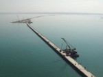 ВАШИНГТОН ЈЕ ЉУТ: Нове санкције за фирме које граде мост ка Криму