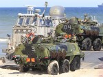 НЕМАЧКИ МЕДИЈИ: НАТО се игра рата против Русије док ЕУ пропада