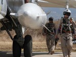 ЈЕЛКА СТИГЛА ИЗ МОСКВЕ: Руски пилоти у Сирији дочекали Нову годину уз поклич „ура“