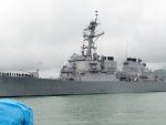 НА КРАЈУ СУ АМЕРИКАНЦИ ПРОМЕНИЛИ КУРС: „Блиски сусрет“ америчког и иранског брода у Заливу