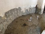 ЛИЦЕ ЕВРОПСКОГ МЕЗИМЦА: Тужно стање на српском гробљу у Приштини, капела претворена у јавни тоалет, гробови зарасли у коров