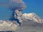 КАМЧАТКА: Вулкан избацује пепео од скоро 11 километара