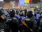 БУКУРЕШТ: Стотине хиљада демонстраната на улицама, сукоби с полицијом