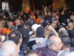 МАКЕДОНИЈА: Тужилаштво наредило привођење 15 одговорних за насиље у Скопљу?