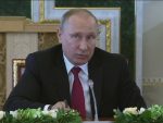 МОСКВА: Путин одговара на питања грађана, стигло 1,6 милиона порука