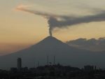 МЕКСИКО:  Послије земљотреса, пробудио се вулкан