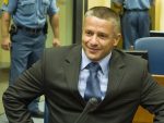 НЕМА У САРАЈЕВУ ПРАВДЕ ЗА СРБЕ: Насер Орић ослобођен кривице за злочин над Србима