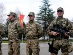 ЦРНОГОРСКА ВОЈСКА НА КИМ: Јуче их бомбардовали и убијали, данас са НАТО војницима иду на Косово