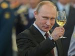 „Срећан им пут“: Путин о повлачењу страних брендова са руског тржишта