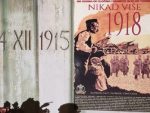 ЦРНА ГОРА: Плакати мржње и фалсификата: Никад више 1918