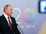 ПУТИН О ХОЛИВУДСКОМ ХИТУ: Американци да прођу подморницом а нису могла двга чамца? Лош филм!