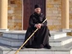 За пут се спремао месец дана: Отац Предраг Поповић пешачи од Пожаревца до Острога