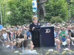 СВЕ НАЈГОРЕ О СРБИМА: Олбрајтова се обратила Конгресу, а њени захтеви Бајдену значе пакао за Балкан