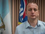 Милан Кнежевић нападнут у Црној Гори: Вређали га на националној основи па насрнули и физички