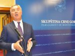 Ђукановић: Влада ће пасти ако изгласа Темељни уговор са СПЦ