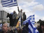 ТРОСТРУКИ ПРИТИСАК НА ГРКЕ ЗБОГ КОСОВА: НАТО, ЕУ и САД “убеђују” званичну Атину да промени став о лажној држави