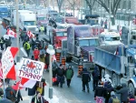 Градоначелник Отаве прогласио ванредно стање, протести измакли контроли