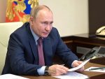 Путин: Свет се није срушио због санкција и одласка страних компанија са руског тржишта