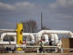 Европска комисија предлаже потпуну забрану увоза руске нафте