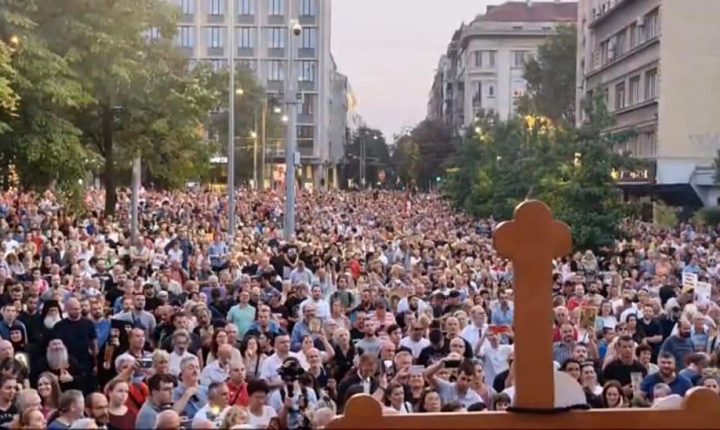 FaJX2dnWQAAEozG_0-720x430.jpg