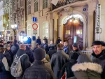 „Косово је српско“ одјекивало у Прагу: Скуп подршке Србији и Србима