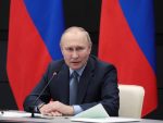 Путин: Ситуација у економији боља од прогноза, Русија издржала незабележен спољни притисак