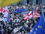 Опозиција опколила парламент у Грузији: “Време је истекло”