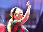 Чувена руска певачица Пелагеја наступила на Тргу Републике у Београду