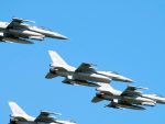 Ројтерс: Америка одобрила слање борбених авиона Ф-16 Кијеву чим се заврши обука