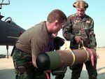 Русија: Сетите се НАТО бомбардовања Југославије, док шаљете осиромашени уранијум Кијеву