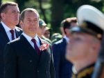Медведев предвиђа: Због политике САД, можда се понови 11. септембар, али нуклеарним оружјем