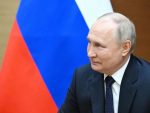 Путин: Ситуација у свијету крајње напета