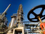 Новак: Русија упркос санкцијама зарадила скоро 100 милијарди долара од нафте и гаса