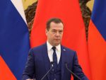 Медведев: Уништавање француске војске у Украјини биће наш славан задатак