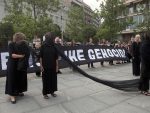Наташа Кандић у акцији: Позвала “интелектуалну елиту” да подржи резолуцију о Сребреници