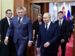 Путин са Фицом: Могуће наћи консензус о безбедносним гаранцијама Украјини /видео/