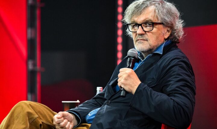 Ватромет на Мећавнику: Кустурица прославио рођендан, од Руса добио занимљив поклон