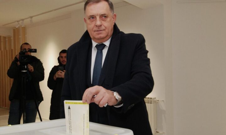 Додик: Нису успели да дестабилизију Српску – Каран је победио Шмита и Сарајево