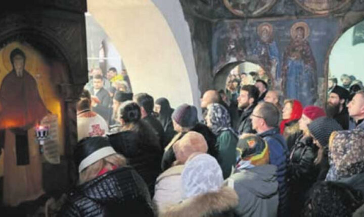 Живојин Ракочевић: Ко ће нас раздвојити од светиње